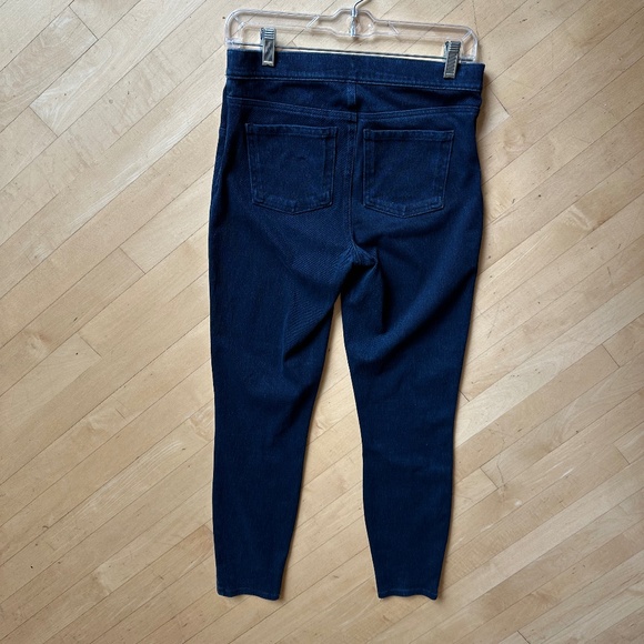 SPANX  dark denim jegging/leggings, M,  G1295 - Picture 5 of 5